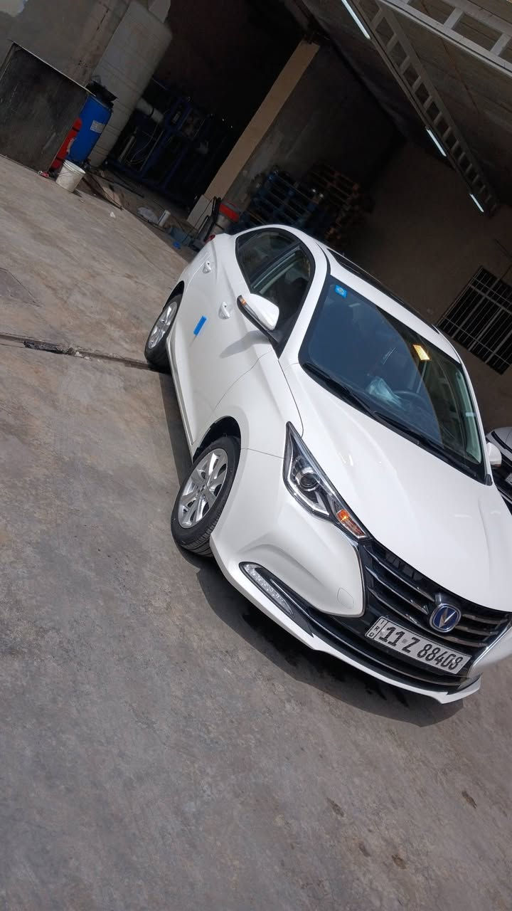 🚘🔥 للبيع | شانجان السفن 2025 🔥🚘
✨ Changan Alsvin 2025 – محرك 1.5L
سيارة أنيقة وعملية، تجمع بين الاقتصادية، الراحة، والشكل العصري، ومناسبة جدًا للاستخدام اليومي والعائلة.
🔷️ماشية خمستلاف[5000] زيرو
🔹 الموديل: 2025
🔹 المحرك: 1.5 لتر – 4 سلندر
🔹 القير: أوتوماتيك
🔹 الدفع: أمامي
🔹 كاميرا خلفية 📷
🔹 حساسات خلفية
🔹 شاشة وسطية
🔹 أنظمة أمان 🛡️
🔹 اقتصادية بالوقود ⛽
🔹 صالون مريح ومرتب
🔹 تصميم خارجي أنيق وعصري
✅ الفحص متاح
✅ المعاينة متاحة للجادين
✅ السيارة حسب الصور
💰 السعر: [105]
📍 الموقع: [بغداد]
📞 **للاستفسار: [رقم ***********
