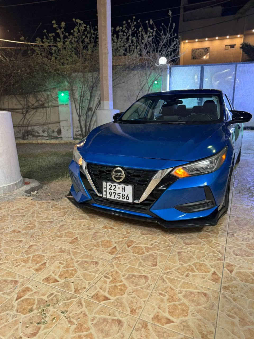 نيسان سنترا ٢٠٢٣ وارد امريكي 
حادثها مثل ما موضح بالصورة قطعتين ( ٤ صابيع من الجاملغ الايمن ومعدل والبنيد معدل ومصبوغ ) اما الباقي مكفول 
كير مكينة كفاله 
رقم اربيل تريد تحويل تريد وكاله سنويةل ٢٠٢٩ 
السيارة ماشية ٩٩ الف كيلو 
السيارة جاهزة من كلشي 
فيتبم جديد + باتري جديد + دهن كير مكينة جديد + مسطرة نوزلات بلكات جديد وكالة سيارة نظيفه ربع ما تذب عليها 
مواصفاتها معروفه 
السعر 132 ورقه وبيها مجال 
مكان السياره بصره - ابي الخصيب
‭*********** البصرة, العراق

نص مكتوب في الصور:
- 32
- 8:01
- 4 / 17
- VIN
- STAT
- 000-38700167-02/12/2024- IAA Inc.
- stat.vin
- 1:16 94 2 / 17 000-38700187 - 02/12/2024 - IAA Inc. stat.vin