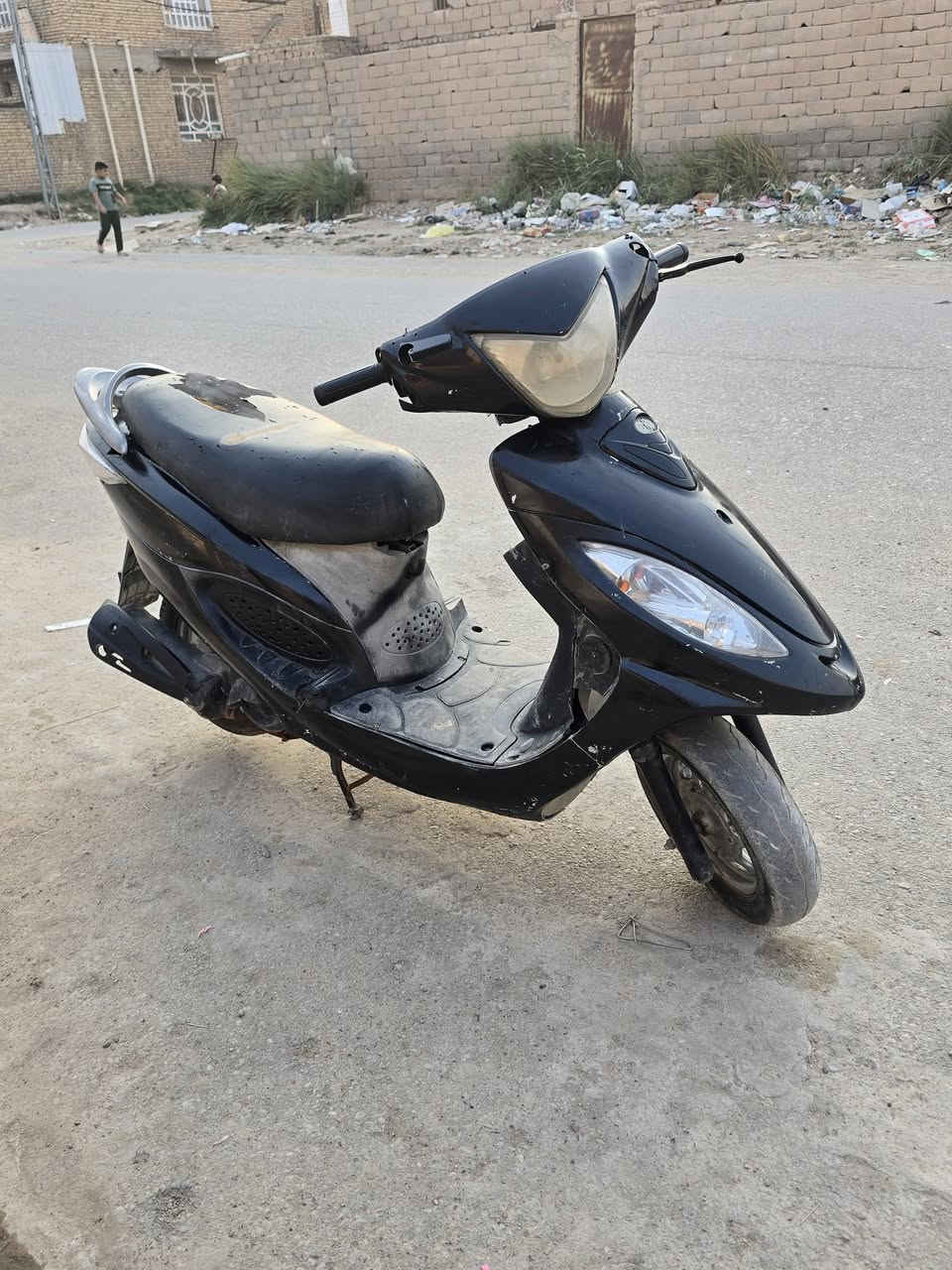 سلام عليكم دراجه كامكو في تو البيع شرط محرك برغي مامفتوح بيه السعر 400او بيه مجال مكاني شطره رقمي ***********
