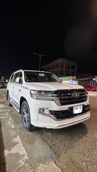 لاندكروز • ٢٠٢٠ • ٥٨٠٠٠ كم