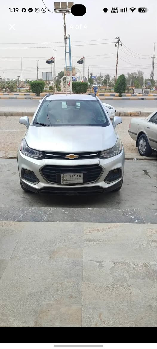 🚗 للبيع: شفروليه تراكس 2018
📍 مكان السيارة: الديوانية
📞 للتواصل: ***********
💰 السعر85 ورقة – قابل للتفاوض
📊 المسافة المقطوعة: 130,000 كيلومتر
🛠️ المحرك: 4 سلندر 1400cc تيربو

⚠️ أضرار السيارة:
• الجاملغ جهة الصدر جارد لان مبدل تجاري
• الضرر الأساسي من أمريكا: الجاملغ والدعامية فيها أضرار بسيطة قابلة للتصليح أو التبديل 
• صور الحادث مرفقة مع الصور

📌 تفاصيل إضافية:
• وارد أمريكي – فئة LT
• رقم السيارة النجف مشروع وطني
• باسمي اني  المالك تحويل مباشر 
اقتصادية التفويلة بالداخل مع التبريد تمشي ٤٥٠كم ديوانية, القادسية

نص مكتوب في الصور:
- 3 of 4
- 1:19
- 1 of 4