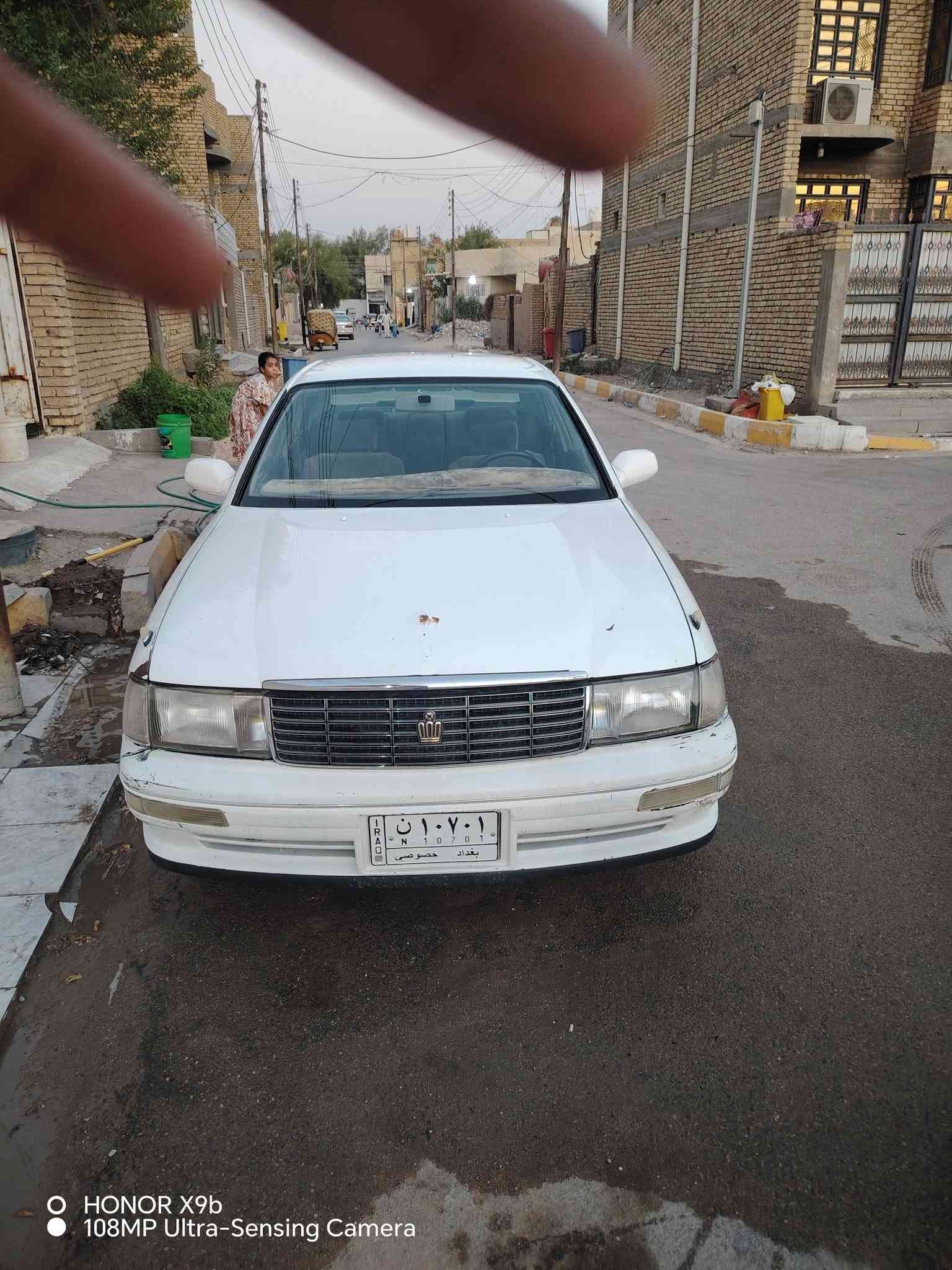 السلام عليكم سياره للبيع بطه موديل ٩٥بغداد بلاديه مامصبوغه مكفوله من الكص والعيب الشرعي مشروع موازي السياره بناصريه سعر ٤٥ وبيه مجال قليل ***********
