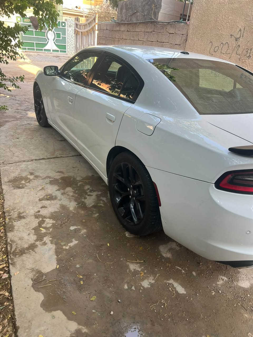 سياره دوج جارجر SXT بلص 2021 اصل
ضرر بسيط ومعدل عبارد بالجامخ الامامي 

بدون تبدل بدون صبغ 

 محرك كير كفاله عامه 

المواصفات:

مقاعد جلد 

مقعد الامامي تدفئة و تبريد 

مقاعد الخلفي تدفئة

مقعد خزن ميموري 

مقاعد كهرباء

ستير تدفئة 

حساسات خلفية

ماشيه 103 الف ميل

بصمة تشغيل 

تشغيل عن بعد 

السياره جاهزه من كلشي 

استخدام شخصي 

سنويه لغايه 2031

رقم بغداد

مكاني ديالى

السعر 235 وبيها مجال

***********
