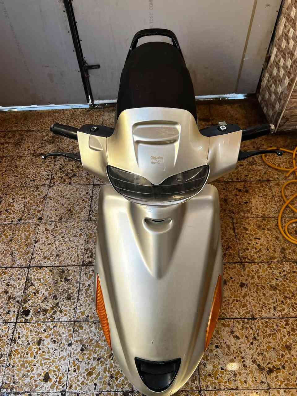 للبيع دراجه فراشه فحل✅

مكينه مفتوحه خرسه ✅

عايزه باتري فقط كلشي شغال سلف هندر كهربائيات ✅

دبلات خلفي امامي تايرات جدد✅

عداد سرعه عداد بانزين بريكات خلفي وامامي كامله ✅

مكاني النجف كوفه حي ميسان ✅

سعرها 360 وبيها مجال من قليل✅

تواصل خاص او عل رقم *********** ✅
