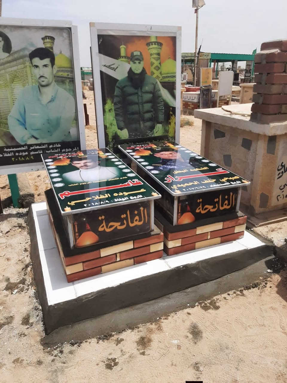 مكتب الدفان | مقبرة وادي السلام – النجف الأشرف
🪦 بناء القبور بالمرمر الإيطالي الفاخر 🇮🇹
📸 طبع الصور الليزرية على القبور
✨ تجديد وتبديل صور القبور
🛠️ شغل مرتب وإتقان بالتفاصيل
🛡️ ضمان ٣ سنوات

💰 استلام المبلغ عند اكتمال القبر واكتمال الشغل

بس دلّونا على القبر، وإحنا نروح نكمل الشغل.

📞 ***********
📞 ***********

