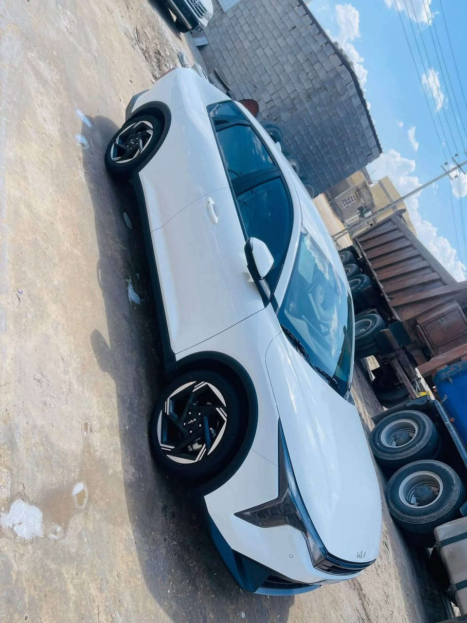 خليجي • ٢٠٠٠ • ١٧٠٠٠