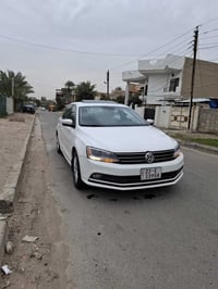 جيتا ٢٠١٢ وارد امريكي(5سلندر) (Clean Title)بيه صبغ جاملغ خلفي جه سايق ...