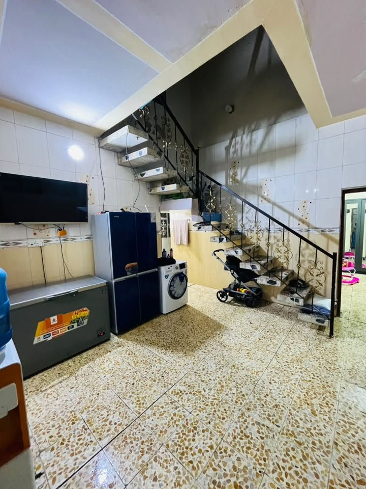اور الغرير • ١٠٠م • واجهة ٦م