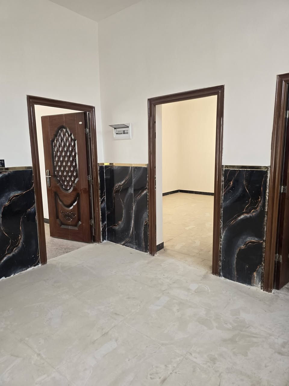رهن سنه • ١٠٠متر • ٤غرف