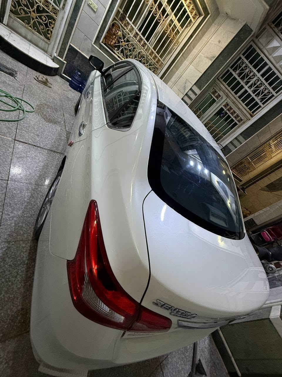 نيسان سنترا 2025 (Nissan Sentra)

🌍 المدينة –  بابل

•   🛣️  المسافة المقطوعة    -  26k
------------------------------------------------------------ 
💰 السعر: خاص 
 
الارقم لتواصل / *********** .  ***********

🔧 المحرك والأداء:
🔸 محرك 4 سلندر سعة 1600 سي سي
🔸 ناقل حركة أوتوماتيك CVT
🔸 أداء ناعم واستهلاك وقود اقتصادي
🔸 نظام دفع أمامي
🔹 جنوط قياس 16 إنج
🔹 إضاءة أمامية LED
🔹 مرايا جانبية كهربائية
🔹 تصميم عصري وانسيابي
🔸 مقاعد جلد مشمشي مريح
🔸 تحكم بالمقود (ستيرن ملتي)
🔸 شاشة وسطية
🔸 نظام تكييف فعال
🔸 زجاج كهربائي

🔹 بلوتوث + USB
🔹 نظام صوتي جيد

🔸 وسائد هوائية
🔸 نظام ABS مانع انغلاق الفرامل
🔸 نظام الثبات الإلكتروني ESP
🔸 كاميرا خلفية
🔸 حساسات خلفية

#سنترا #سنترابابل حلة, بابل
