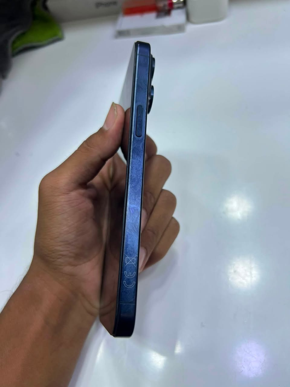سلام عليكم
ايفون 15 pro max للبيع شرق اوسط Abm. مستبدل شاشه نوعيه حلوه  عده شاشه وضهر كلشي مكفول كفاله عامة كامرات شحن اي شي.  ***********
