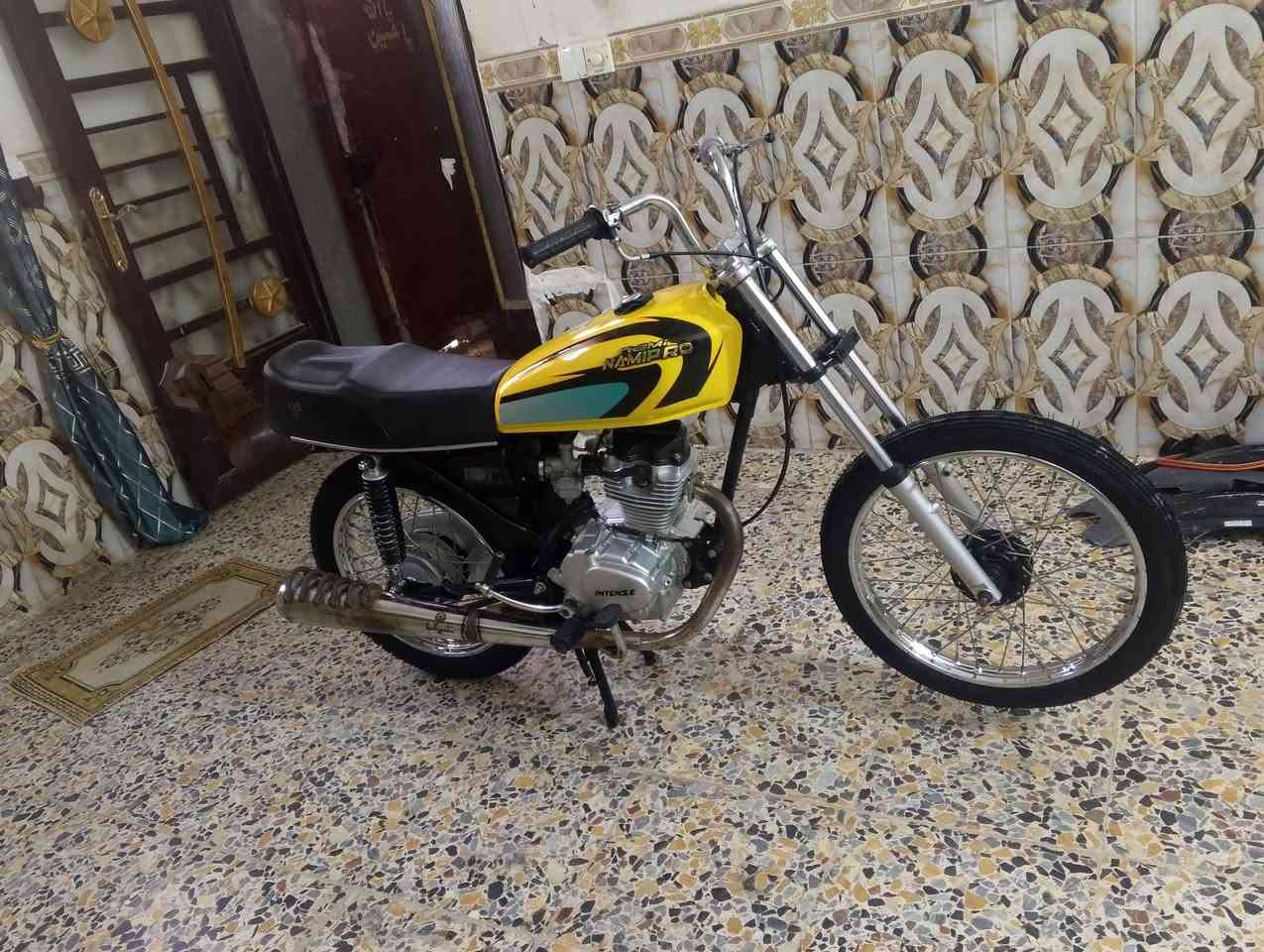 دراجه للبيع مكان كربلاء السعر 650 وبيها مجال دراجه كلك كلك شارع خليه يتصل شاصيه 23 محركه 25 محركه شارع اللي يتصل.   ***********
