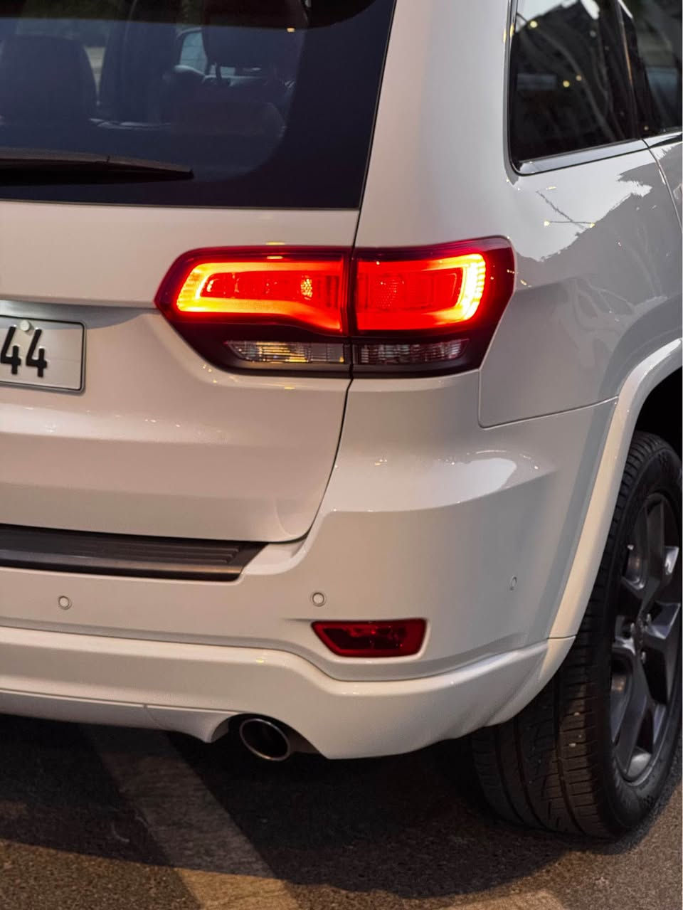 Jeep 80th anniversary 
2021 HARLEM 
جيب مناسبة 80 سنة مواصفات 1على1 خليجي 
صفر شركة اربيل هارلم 
سيارة زيرو ماشية 20 الف مايل 
گير محرك سيارة بالباكيت كله مكفول 
سيارة داخل احمر دوسة كهربائي 
فول فول فول مواصفات 
ملاحظات بيه سيارة اربع اصابع تكحيل بالجاملغ 
دعامية شبر صبغ 
باقية برغي برغي شرط كله 
سعر جوه كل السوگ 
مكان سيارة اربيل 
سعر جوه كل السوگ 289 ورقة مجال كلش بصيط 
واتساب *********** أربيل, العراق

