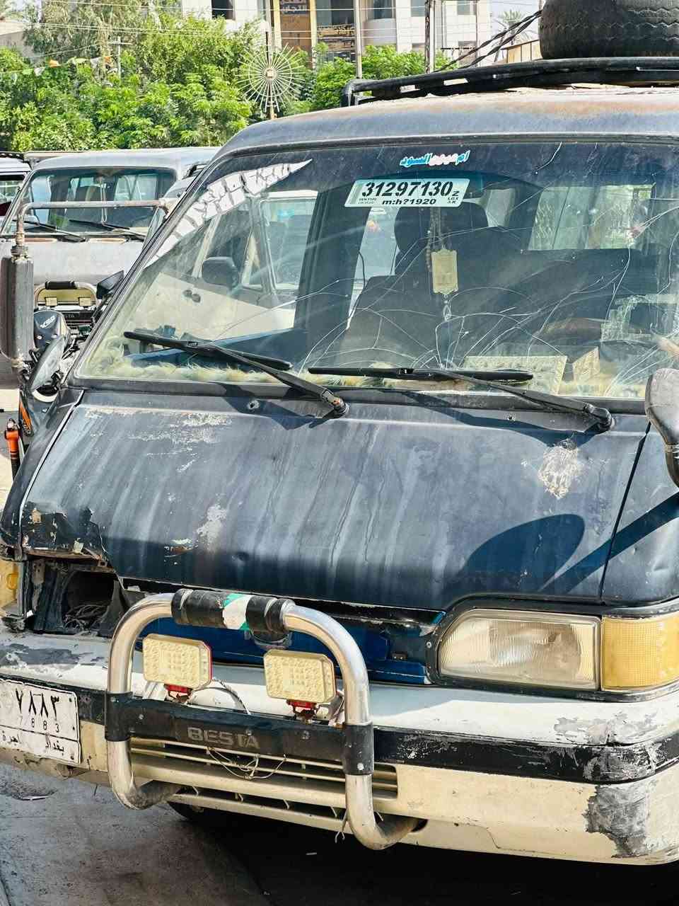 السلام عليكم ورحمة الله
سيارة بستة للبيع
موديل 95
سنوية شهر ال12
السعر اتصل خاص. ***********
