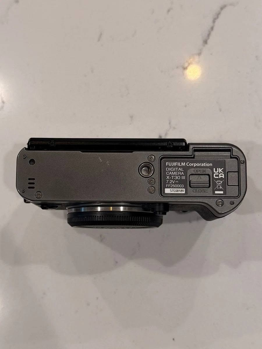 فوجي xt3III  بدي /    واتس فقط ***********
