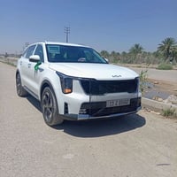 عندي سورنتو خليجي 2025 مكفوله ماشيه 17  4 سلندر رقم بغداد بسمي للبيع ا...