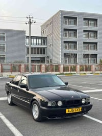 ماشاءالله له مالي هه موولايه ك bmw ئارم پلاستيك هه ولئر  مؤديل 1993 مه...
