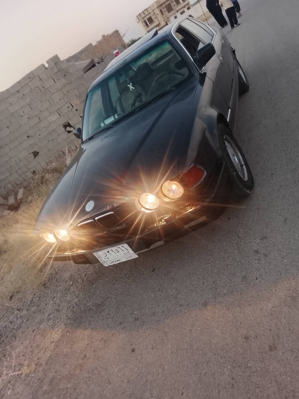سلام عليكم بي ام 735 بجم عريض سياره بلاديه بدون ضربه محرك كير شرط تخم تاير كهربائيات كله شقاله سنويه عضم شرط لتحويل لسعر 29 رقم ***********
