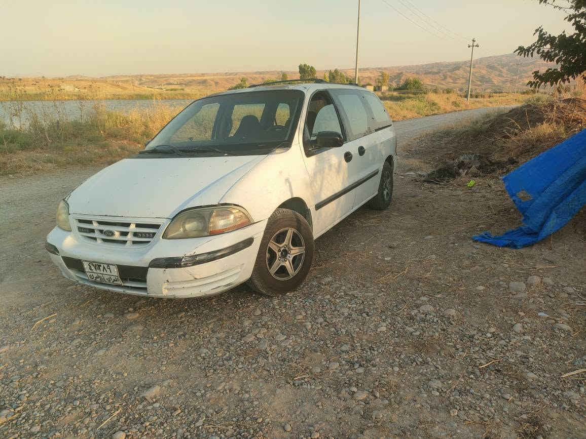 فورد ايكسبلورو موديل 2000
كير محرك مضوبط 
تحويل بشرط سعر 42ورقة 
مكان اربيل ***********
واتساب موجود أربيل, العراق

