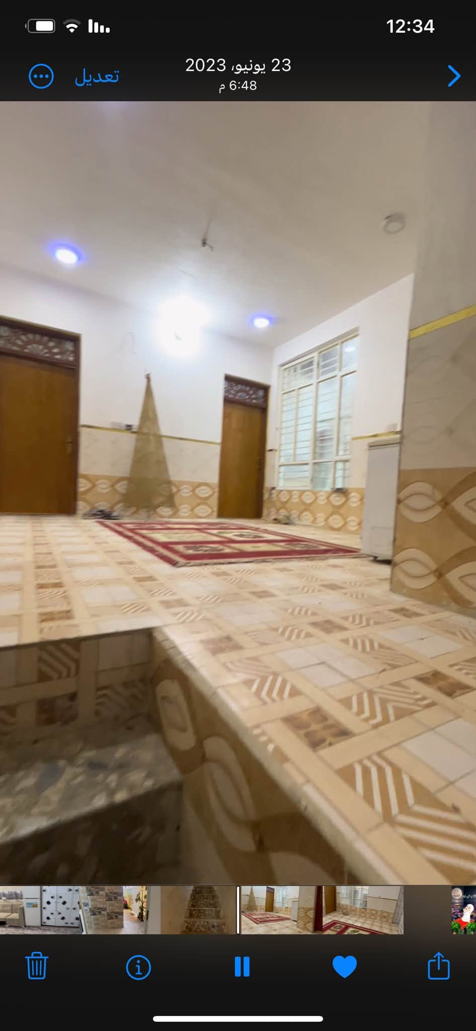 بيت طابقين للبيع
المساحة الكلية 150 متر 
البناء 100
الكراج 50
4 غرف 
3 حمامات
مطبخ 
 {العنوان شارع ابو الدهن } 
***********

نص مكتوب في الصور:
- 12:33 23 يونيو، 2023 6:48 م تعديل
- 12:34
- تعديل
- 23 يونيو، 2023
- 6:48 م
- 12:34 23 يونيو، 2023 6:48 م تعديل
- 12:35 تعديل 23 يونيو، 2023 6:48 م
