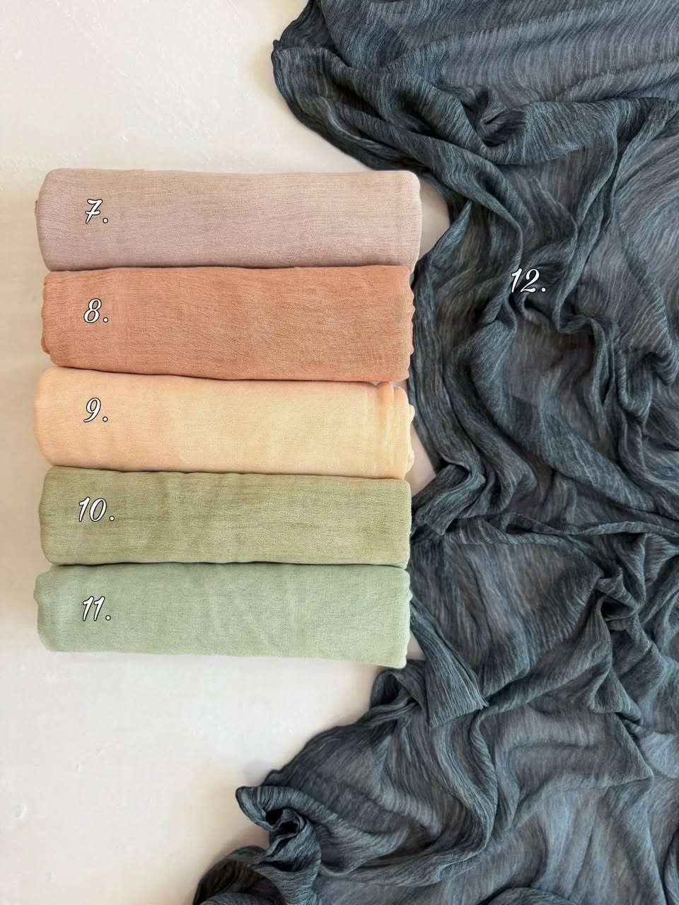 شال تايلندي اصلي مقدم من حجابات التميمي 
سعر درزن 30 الف 
توصيل لجميع انحاء العراق 🇮🇶
***********
***********
***********
***********
#حجابات_التميمي #حجابات_تركية #بغداد #العراق #اكسبلور

نص مكتوب في الصور:
- حِجَابَاتُ التَّمِيمِي HIJABAT AL-TAMIMI شَال تایلندي تقدم لكم حجابات التميمي سعر الدزن 30,000 دينار خامة ناعمة ومريحة مناسبة لكل الأذواق ألوان متعددة جودة .. أناقة .. ثقة
- 1. 2. 3. 4. 5. 6. 7. 8. 9. 10. 11. 12. 13. 14. 15. 16. 17. 18. 19. 20. 21. 22. 23. 24. 25. 26. 27. 28. 29. 30. 31. 32. 33. 34.
- 1. اسود
- 2.
- 3.
- 4.
- 5.
- 6.
- 7.
- 8.
- 9.
- 10.
- 11.
- 12.
- 13. 14. 15. 16. 17. 18. 19.