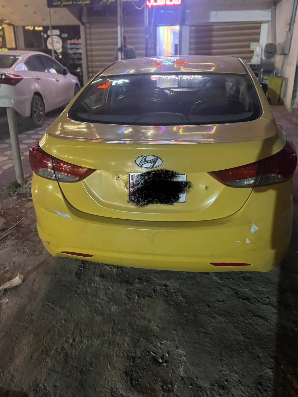 النترا ٢٠١٢ خليجي للبيع مصفره هيئه وغرامات مبدل بيها باب خلفي 
كير ومكينه مكفول وشواصي ولغد هم مابيهن  شي مكاني بغداد البياع تقاطع درويش سعر ٧٥ وبيها مجال رقم نكليزي محرك ١٦٠٠ رقم *********** 
ملاحضه : يحتاجلها حداديه
