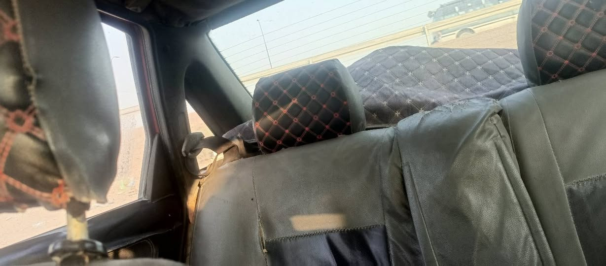 السلام عليكم مكلف بالنشر اوبل فكترا موديل 1992 رقم بغداد سنويه عظم عاج  ساقطه صار 5 اشهر. مكينه مكفوله  كير يفلت نمره 3 و4. عمبار بريك  له تبديل السعر 27وبيه مجال العنوان الانبار فلوجه. رقم صاحب السياره 
***********
***********
