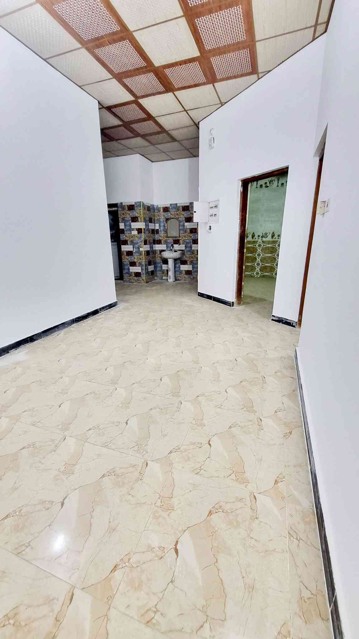 البصرة الأندلس • ١٧٠م • ٢ غرف