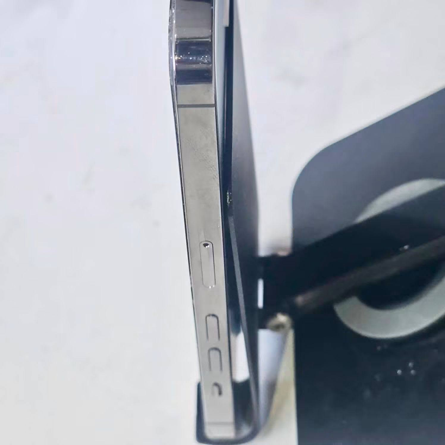 📱 للبيع  iPhone 13 Pro ✨
🔋 البطارية: 78%
🎦  ذاكره: 128
©️ تك: سيمكارت 
📦 الجهاز نظيف جداً
✅ الجهاز ما مفتوح نهائياً
✅ ما رايح صيانة أبد
✅ وضع شركة
💰 السعر: 570 ألف دينار
💵 بيه مجال بسيط 
📍 المكان: الموصل – أيسر
📞 للتواصل: ***********
🗣  واتساب وتليكرام
