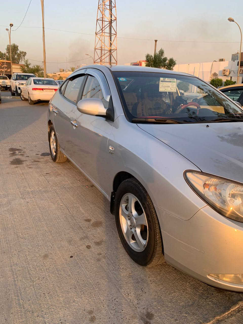 السلام عليكم افانتي للبيع موديل 2010خليجي محرك 1600دكشن عالي محرك وكير جيد منضومه تبريد جديده صدر امامي خلفي جديد بيه فقط الباب الخلفي جهت السائق مصبوغ وباقي كفاله رقم الانبار السعر 95 قفل رقم الهاتف ***********

