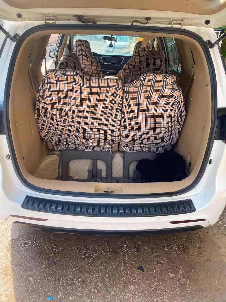 سيدونا ٢٠١٦ • خمس قطع صبغ • مواصفات LX