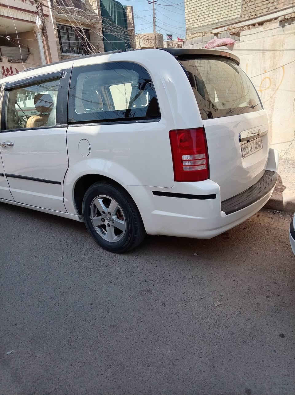 السلام عليكم دوج كلايسر ٢٠٠٨ محرك ٣٨٠٠ كير ومحرك جدد مال كصة تبريد شغال تحتاج ترتيب الكهربائيات بسمي سنوية وهزة جديدة صور الحادث بالمنشور ابيع اتعهد بس بالتحويل السعر ٧٥ وبيها مجال مكاني بغداد حي الأمين ***********
