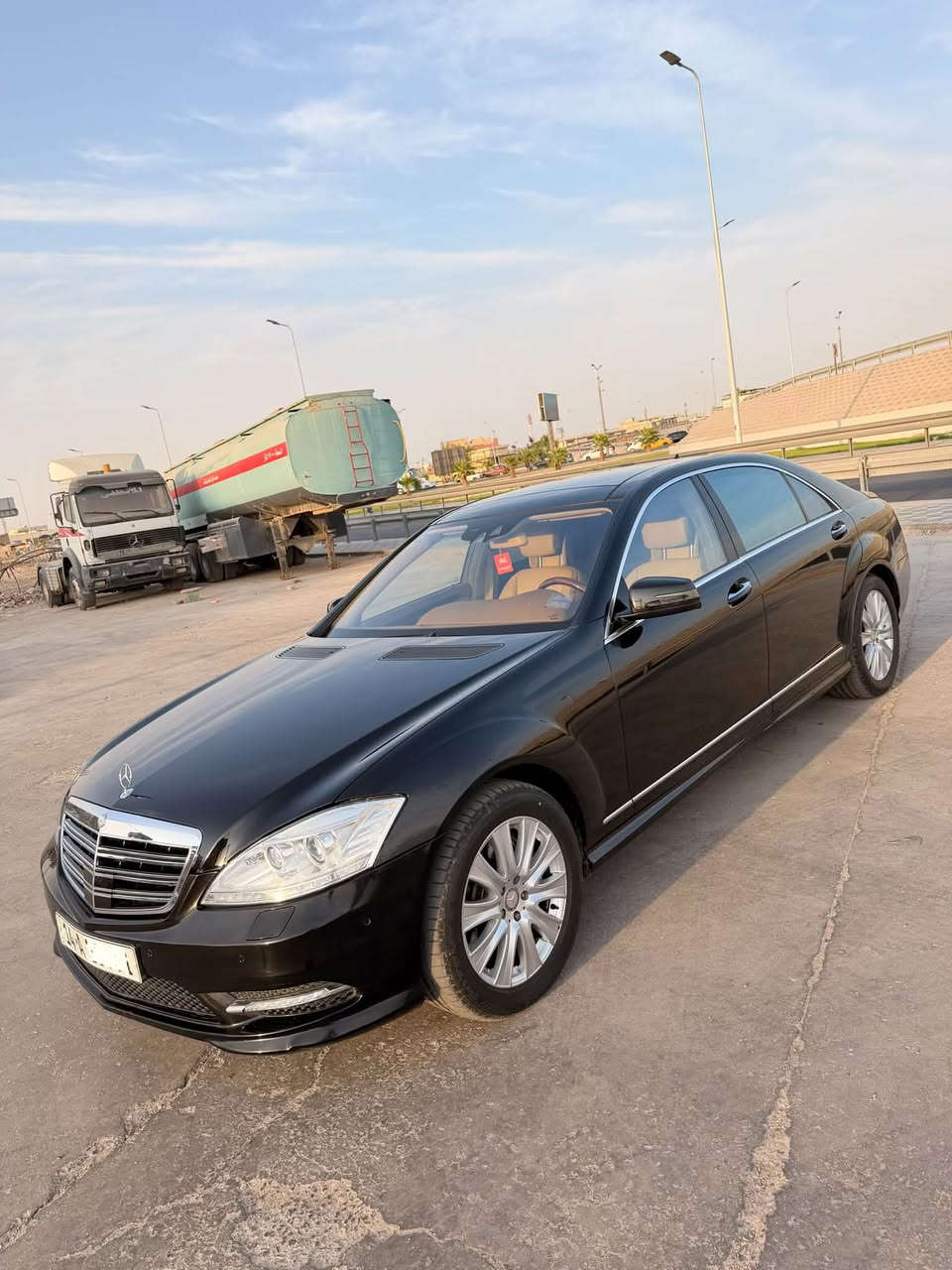 مارسدس S500 مديل 2013

سيارة مكفولة من الصبغ والضربة حتى الدعاميات وارد خليجي فول مواصفات باب طويل بانوراما  ناضور ليلي سيارة جديدة كلش مخزنه استعمال قليل بعدها بوضع الوكاله ماشيه 100 رقم بصرة بسمي السعر 260   للستفسار : ***********
