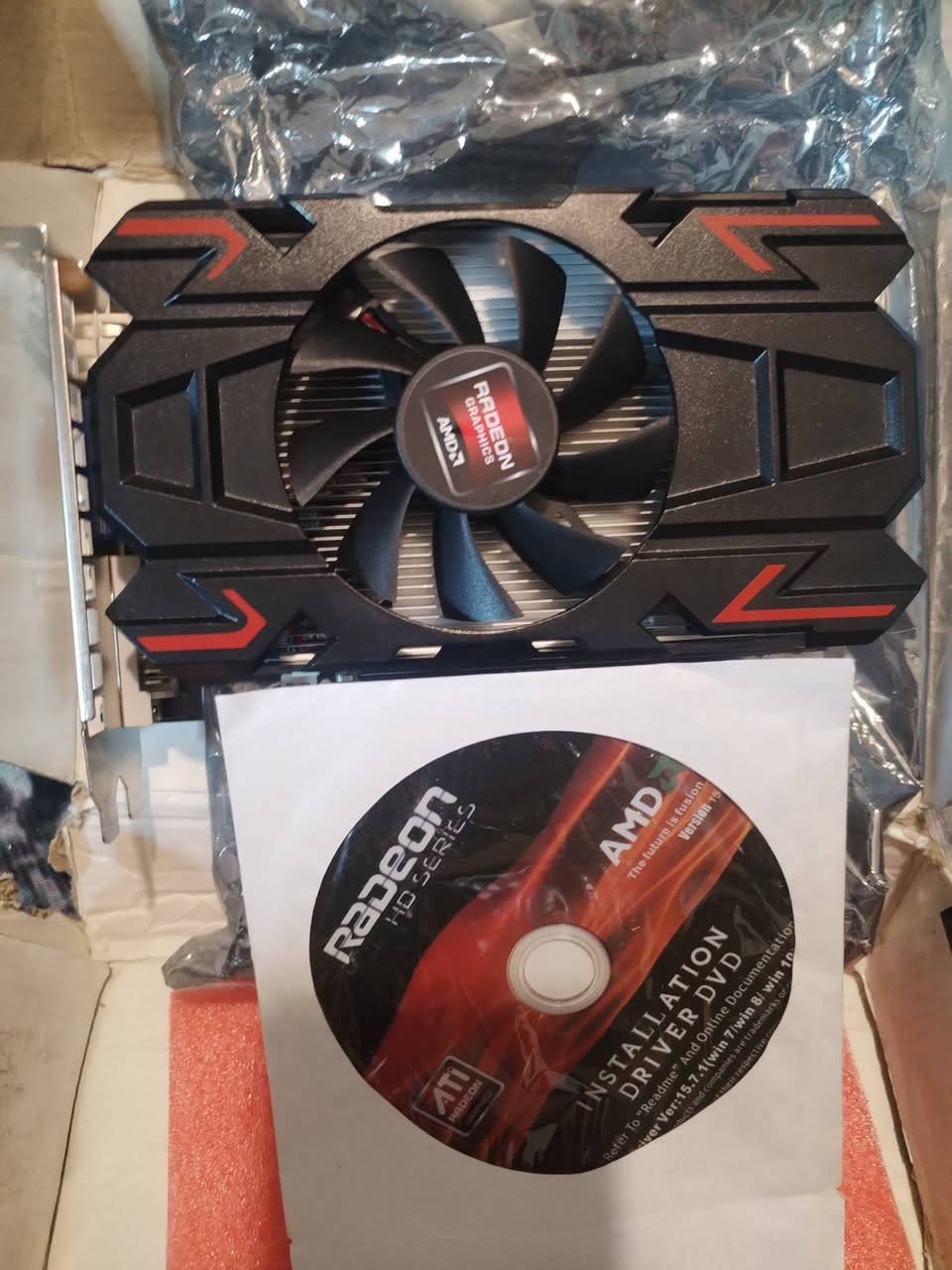 AMD • ٤ جيجا • مروحة واحدة