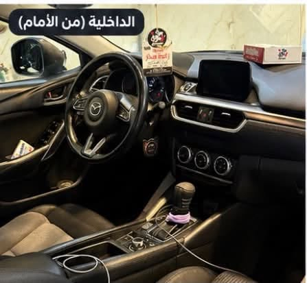 السلام عليكم حبايب 🩶🩶

للبيع : مازدا 6 سبورت / موديل : 2017 / الوارد : امريكي 

ماشية : 210000 كيلو متر 

* صور الحادث مال امريكا موجودة بلصور 

السعر : 113 وبيها مجال للشراي 🔥🔥

سيارة أنيقة ومرتبة، لون فضي، تصميم رياضي وشكل جذاب، مع ويل كب ألمنيوم وتظليل للزجاج الخلفي 

من الخارج:

* اللون فضي وبشكل عام البوية لامعة ونظيفة.

* الجنوط موجودة وحالتها جيدة.

* الإطارات تبدو بحالة جيدة.

* الأنوار الأمامية والخلفية موجودة.

* الهيكل من الجوانب والسقف شكله جيد بشكل عام.

* يوجد ضرر واضح بالواجهة الأمامية ( الدعامية ) ، خصوصاً جهة اليسار والصدام والشبك، ويحتاج تصليح/ترتيب.

* المراية الجانبية صفحة السايق متضرر وتحتاج تبديل أو تصليح

من الداخل:

بصمة تشغيل .

* الداخلية نظيفة ومرتبة بشكل جيد.

* المقاعد بحالة جيدة ومظهرها محافظ عليه.

* تبريد السيارة ثلاجة ومعروف تبريد المازدا .

* شاشة وسطية موجودة + نظام ابل كاربلاي 

* جامة كهربائية اوتماتيك ضغطة وحدة تنزل وضغطه وحدة تصعد 

* تبريد وتدفئة بالجكمجة .

صورها والتفاصيل الي بيها موضحة بل صور ❤️‍🩹

اتصال على الرقم : *********** موجود رصيد + واتس اب
