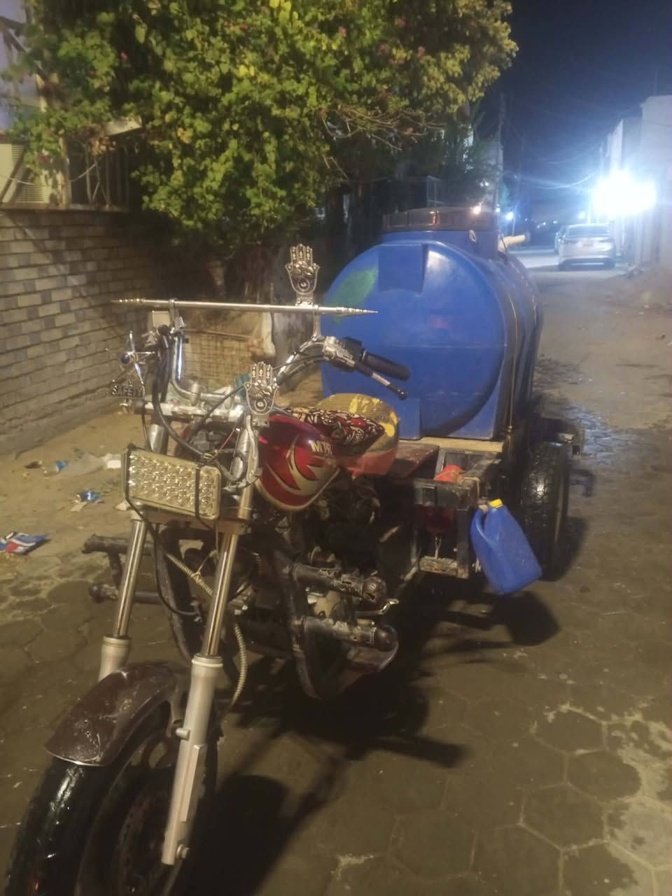 ستوته مال شغل محرك برغي ما مفتوح كلك 750بيهه مجال قليل وكسن جمره تايرات جدد اوياله جدد هاذي رقمي***********
