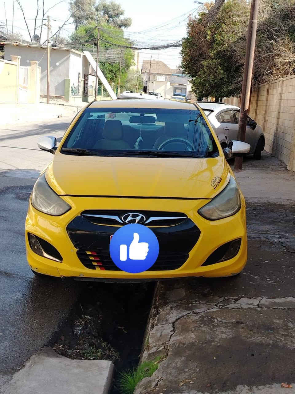 السلام عليكم
للبيع اكسنت 2013
بدون ضرر
بيها تلقيطات معجون مال تكسي 
لا سكف ولا تكم
كير مكينه خير من الله
شاشه +كاميرا
1600
صدر امامي خلفي جديد 
تبريد ❄️ 
السياره جاهزه مال رزق 
مكانها موصل 
للاستفسار 
سنوية جديده تريد تحويل تريد وكاله
سعر 82 بيها مجال 
الاتصال على الرقم ***********
