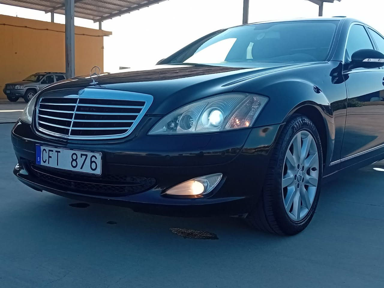 مارسدس S350 للبيع موديل 2007 اورپي فول فول مواصفات 2قطعة صبغ اورپا منافيست ابراهيم خليل السعر 95 و مجال
المكان دهوك
***********
*********** سميل, دهوك
