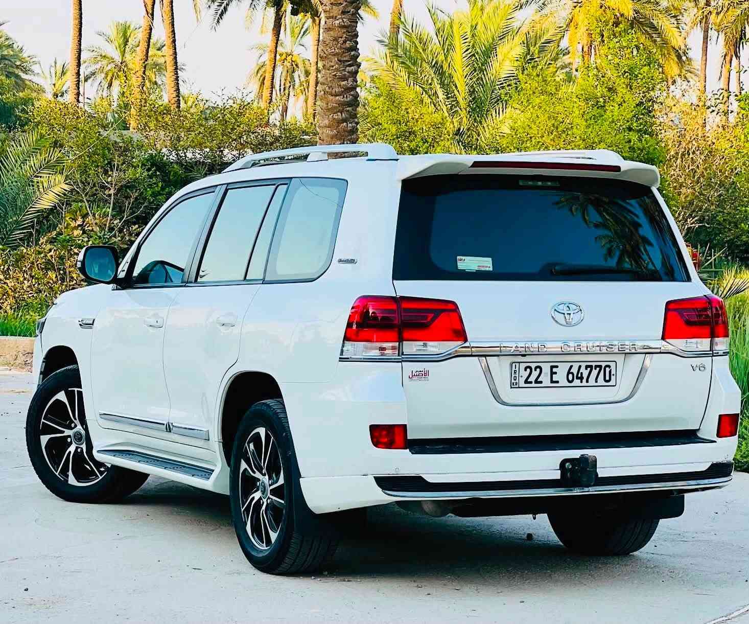لاندكروز 2021 جيهان فول مواصفات 
كفاله عامه من كلشي عدا رصعات حالوب بسيطه 
بيع او مراوس السعر 453$ مكاني بابل - الشوملي 
للاستفسار *********** او ***********
