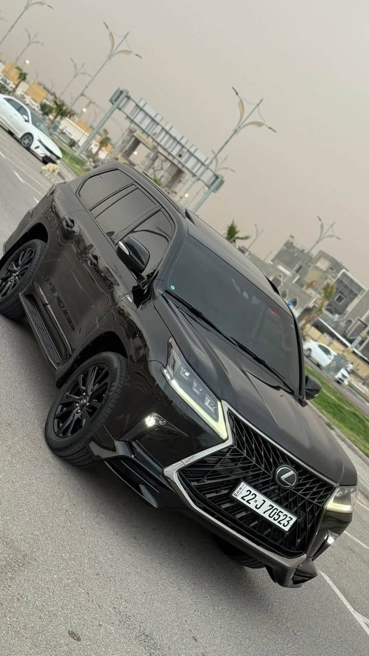 لكزز كورو • ٢٠١٩ • ٦٣٠٠٠كم