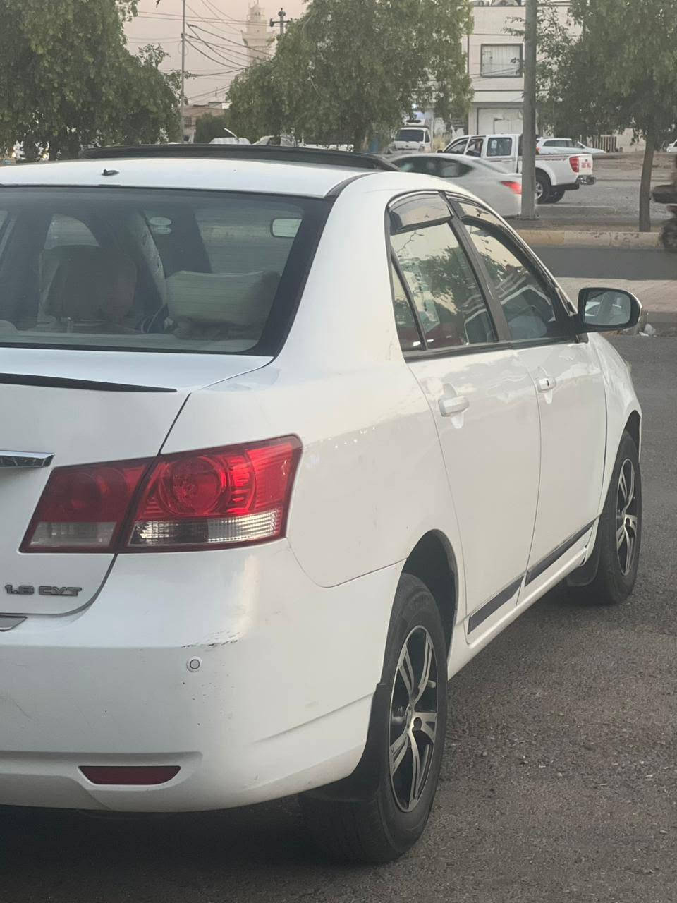 byd 2014
تۆماتیک 
تەبرید 
جارجام کارەبا
حەساس
ئایپات
بەسمە
جارتای نوێ
پاتری نوێ
سێرڤسی کامل سەیارەکەم تازەکردیە
گێر مەکینە بیلادە بەشەرت
تەقەو ڕەقەی بەشەرت 
کامل کارەبایاتی لەسەر بیلادیە دەستکاری نەکرایە
سەیارەکە سێپارجەی سبوغە 
سعری 58$ 
***********
۰۷٥۰۱٨٥٨٦٨۲ أربيل, العراق
