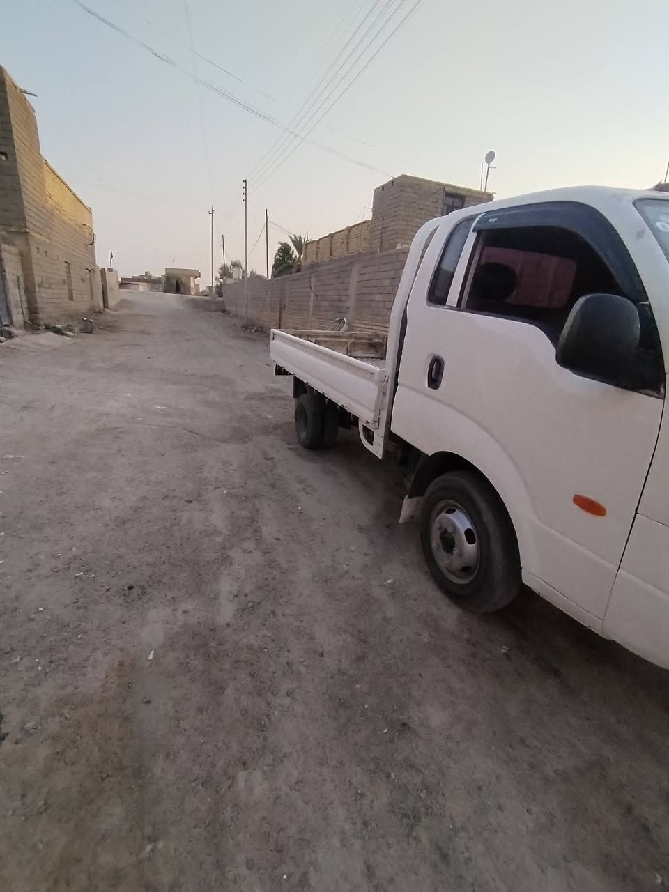سلام عليكم كيه فحل موديل ٢٠١١ مسكر سبلاين كهرباي سياره مكفوله من الضربه مصبوغه جماليه فقط رقم دولي بسمي مداور نفس اليوم مكفوله كير مكينه اكسن شاصي رقم شاصي سعره ٩٥ وبه مجال حق الجيه مكاني ناصريه ***********
