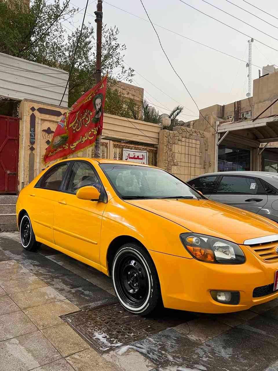 سلام عليكم كيا سيراتو مديل 2008 رقم بصره محرك 1600 دوش كفاله ضربه وتبديل جاهزه سياره صبغه جديده سعر 65 وبيه مجال مكاني ناصريه مركز شراي يتصل ***********
