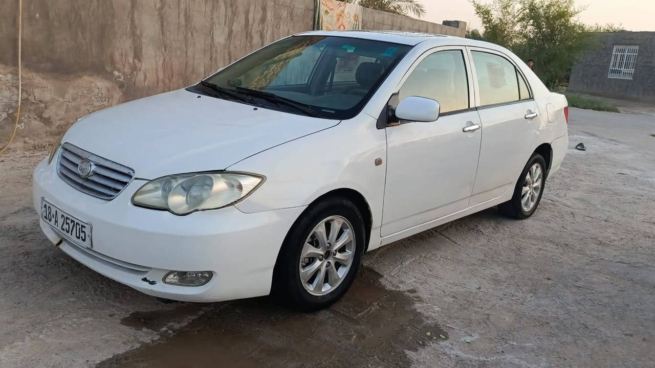 سلام عليكم سيارة بي واي دي f3,موديل 2012 سنوية إلى 2029 رقم بابل مداور ثاني يوم كير ومكينة وتبريد 🥶 مكفولات حدادية نص عمر كهربائيات جاهزة على آخر حباية منضومة زنون للعالي  بيها قطعتين صبغ السيارة جاهزة وحلوة مال جناي السعر 54 وبيها مجال للشراي رقم الهاتف *********** المكان نجف كوفه
