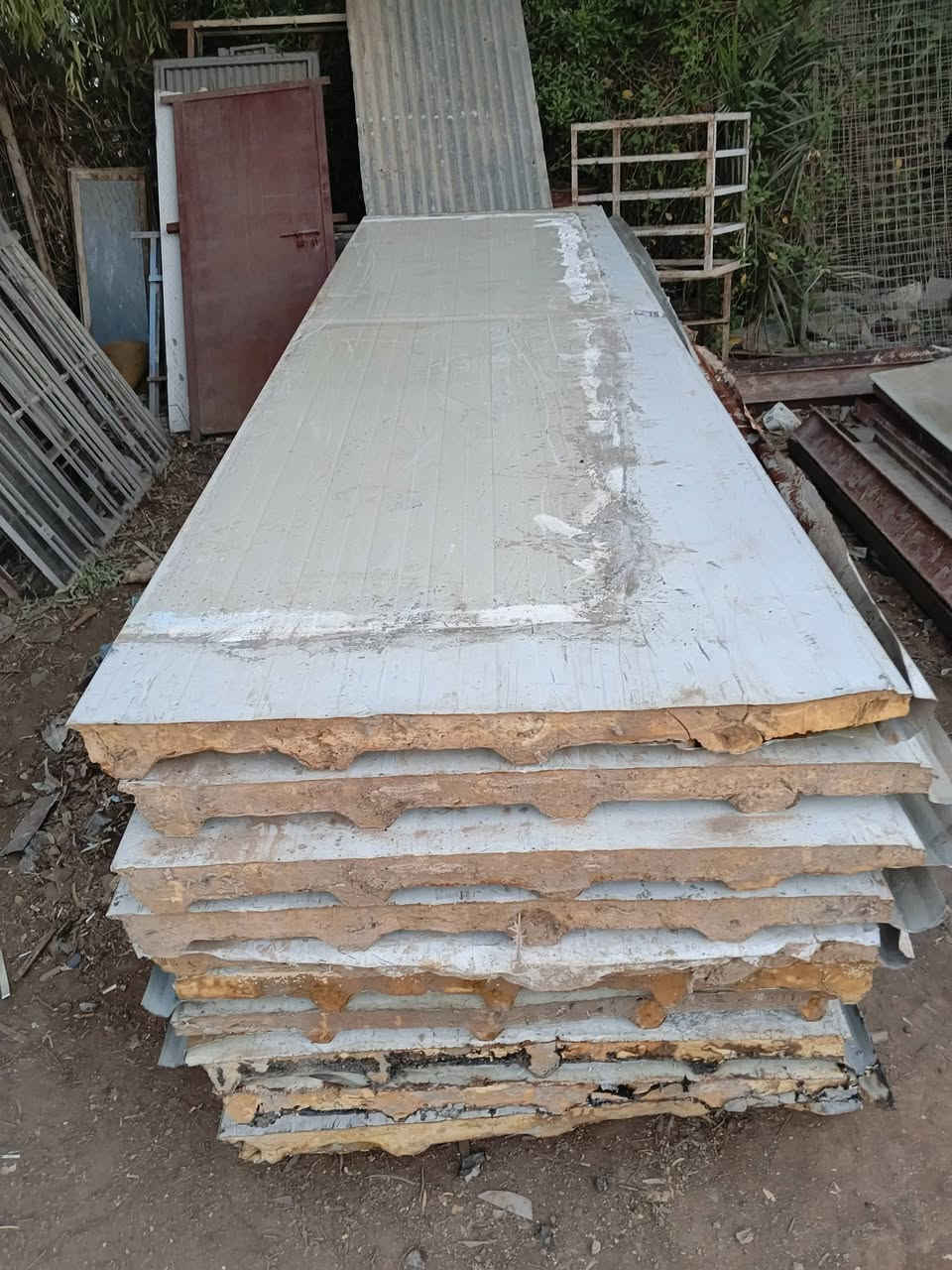 سندويج طول 5 ونص وطول 3 ونص للبيع في سكله ابو حسن السويعدي اللستفسار ***********
==***********
