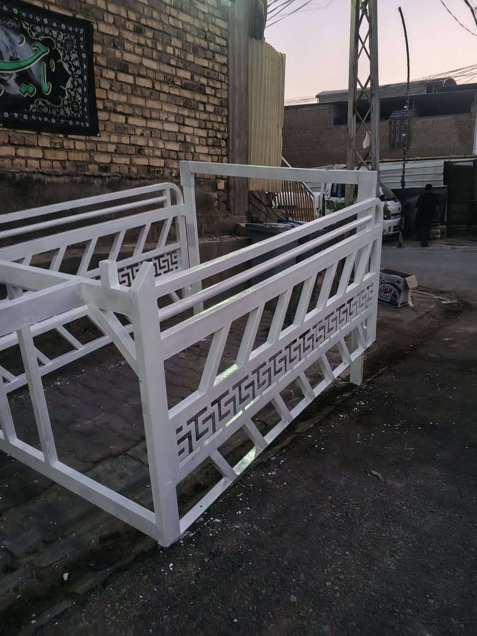 سلام عليكم محجر لبيع مال كيه دبل قماره جديد  حديد تفصال ثكيل مكان نجف حي المهندسين سعر 300وبي مجال ***********
