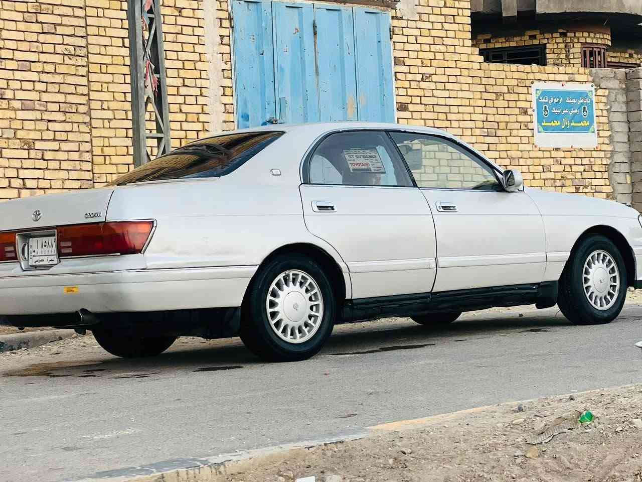 بطه فصل لون لؤلؤي مديل1993 رقم بصره مشروع وطني  كفاله السياره من  ضربه وگص ونقل چثه محرك 2500 محرك وكير كفاله حداده جديده تخم تاير السياره جاهزه ما ناقصها شي السعر 50 وبيه مجال الاتصال *********** المكان الناصريه قضاء الفهود
