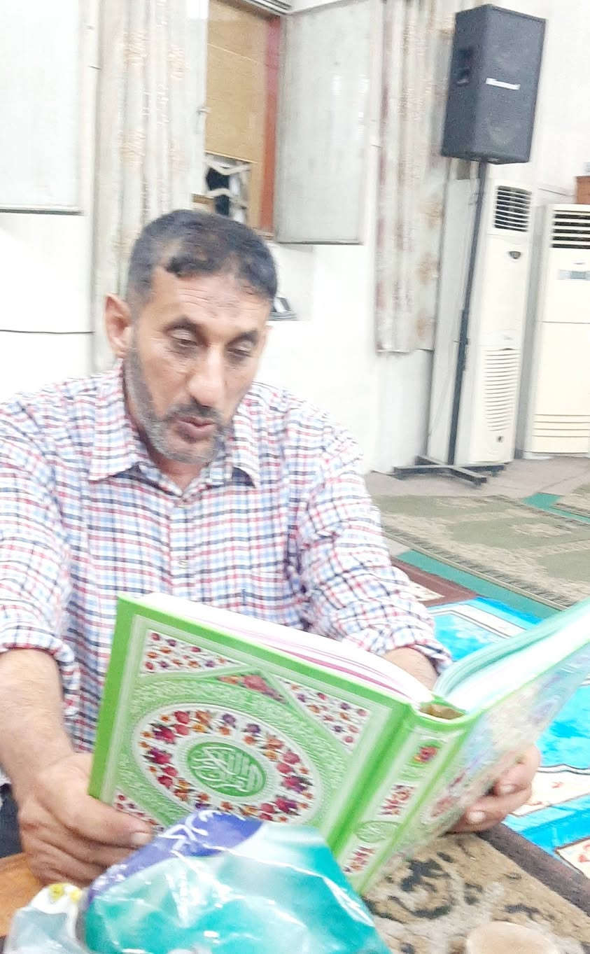 مدرسة جامع الجوادين الكبير القرآنية 
السبت : 5 /9 / 2026 م 1447 هجري
المادة : احكام التلاوة والتجويد المستوى الأول 
الإستاذ: سيد رياض عباس حسين الموسوي
الحمد لله لتحقيق اول درس لأحكام التلاوة والتجويد المستوى الأول في مدرسة جامع الجوادين الكبير القرآنية والتي يحاضر فيها الإستاذ رياض عباس حسين الموسوي بحضور عدد من الاساتذة والطلبة المشاركين  ... اخوووكم  ...
الشيخ سيد رياض عباس حسين الموسوي 
اعلام مدرسة جامع الجوادين الكبير القرآنية 
للإستعلام والمشاركة الاتصال ***********
