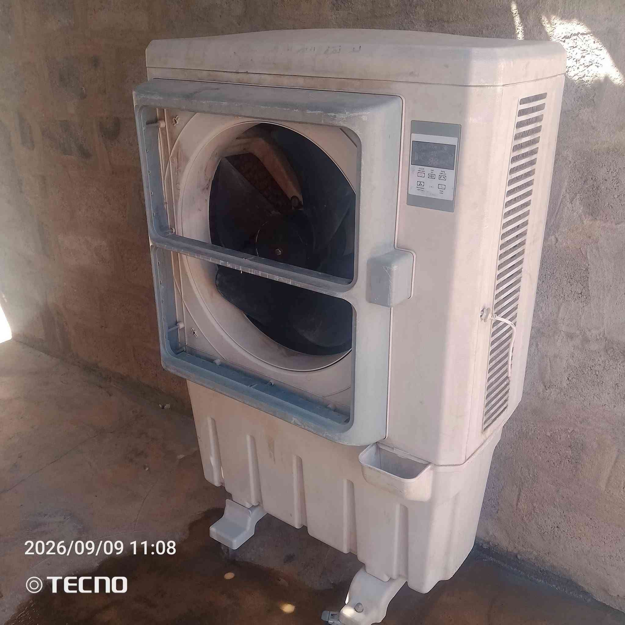 كنفيره حجم كبير 3 سرعات شغال سعر 25 الف نهايته كركوك يم جسر الرشيد بل إسرائ والمفقودين ***********
