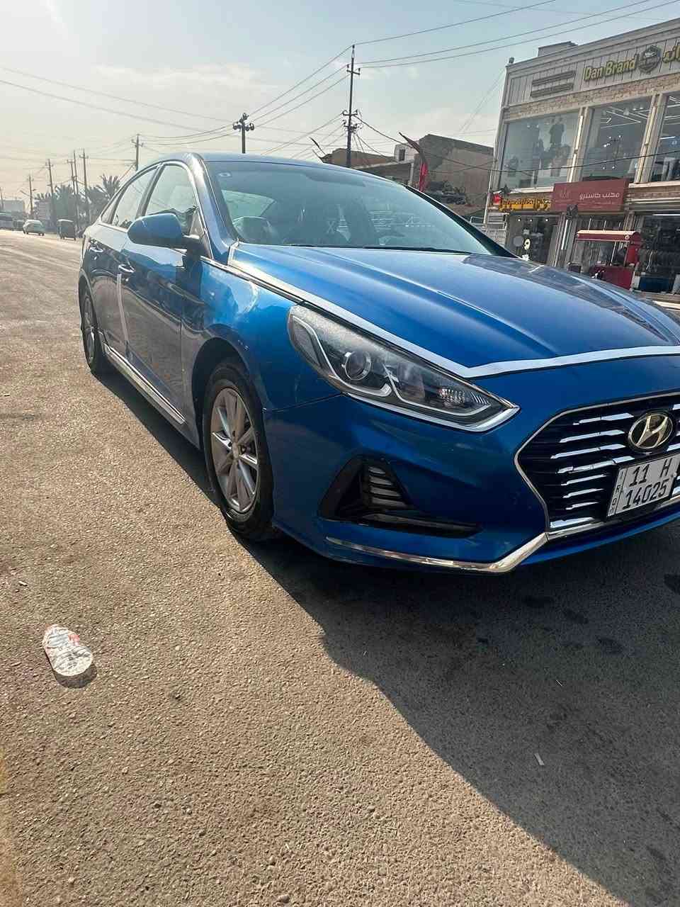 السلام عليكم هونداي سونات 2018 البيع وارد أمريكي حدث بنيد مبدل وبيه 3 قطع كلير كير مكينه خير من الله تبريد شغال صدر جديد السياره جهازه السياره بسمي رقم بغداد جديد مكان السياره بغداد زعفرانيه  رقم تلفون ***********
